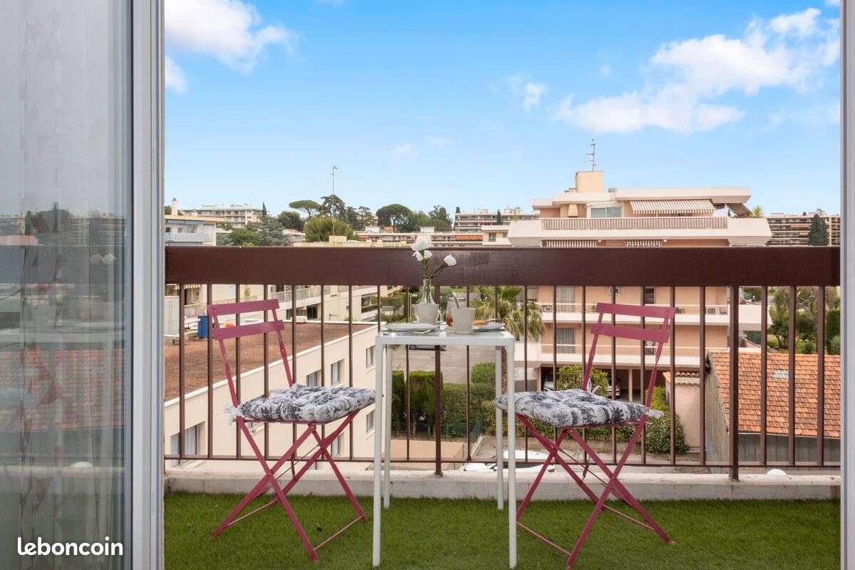 Appartement 1 pièce 25 m² · à Cagnes-sur-Mer · 25 m² · 750 €/mois