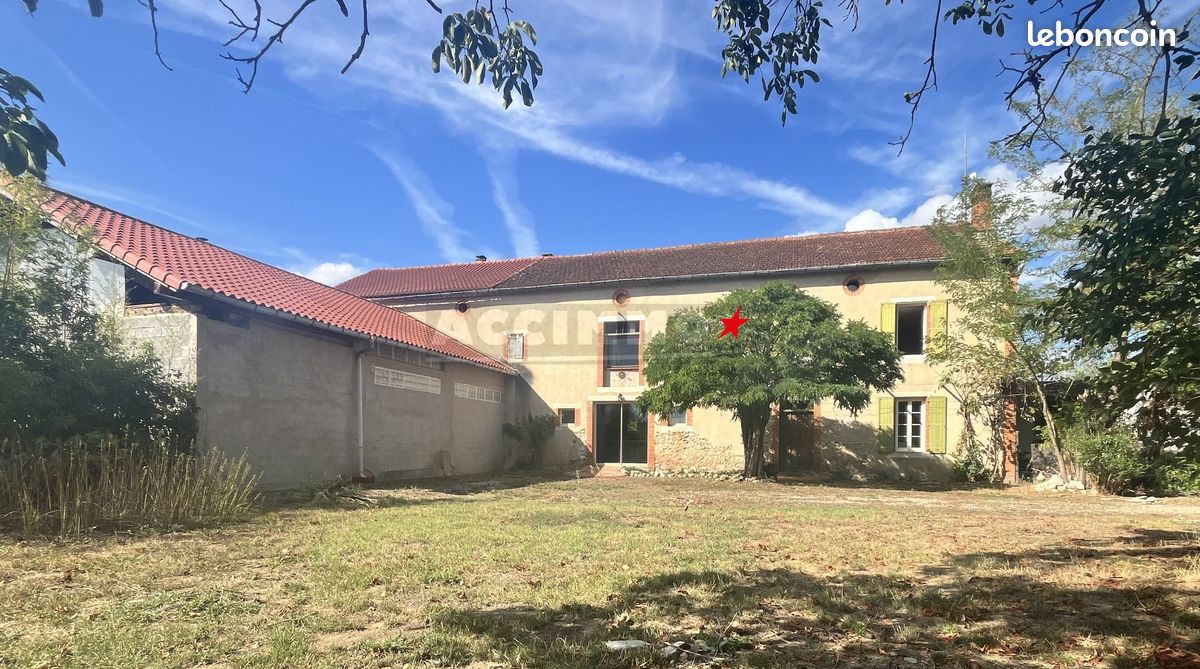 Maison 6 pièces 269 m² · à Damiatte · 269 m² · 190 000 €