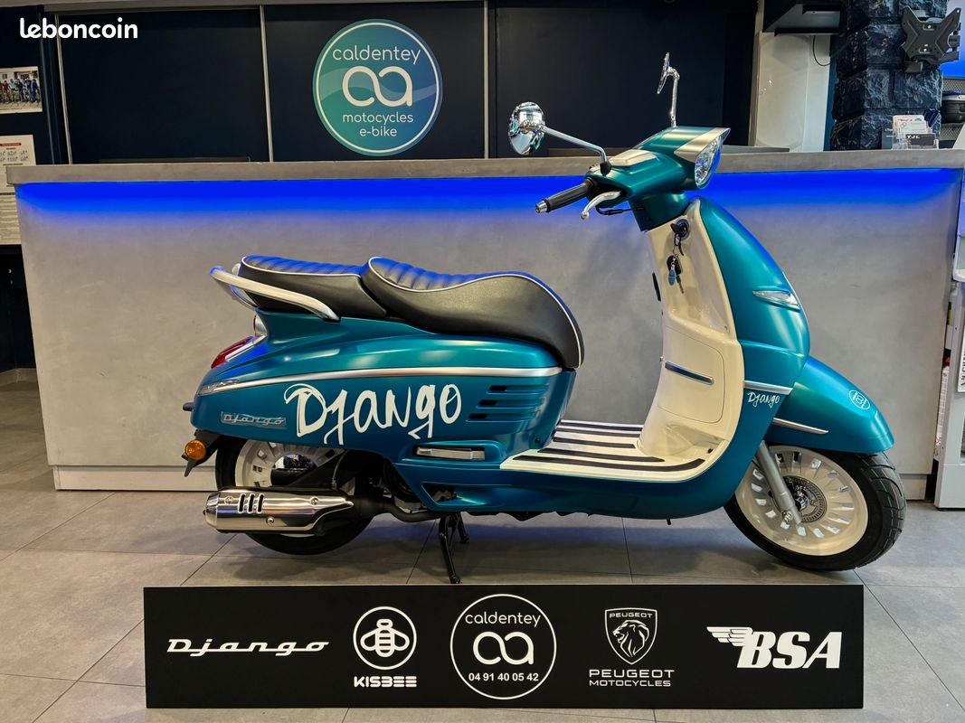 DJANGO 125 ABS CLASSIC HOT COLOR Bleu *FORMATION heures OFFERTE