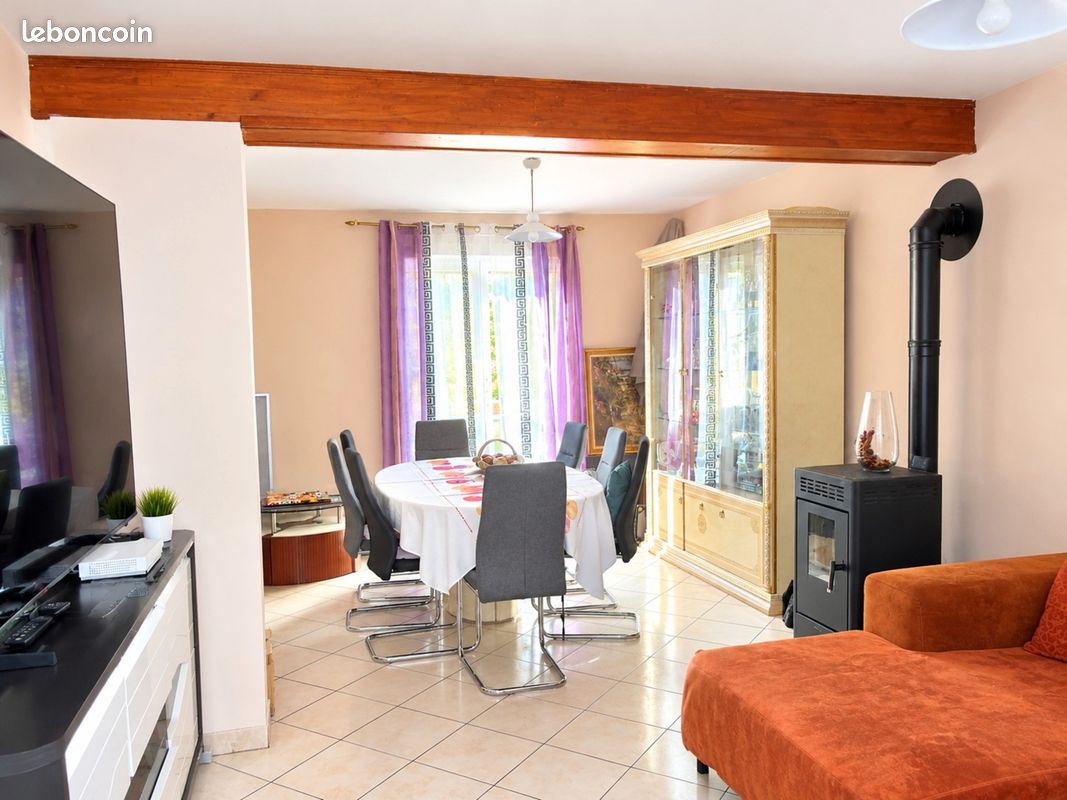 Maison 6 pièces 111 m² · à Cauffry · 111 m² · 275 000 €