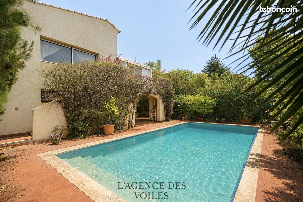 Maison 5 pièces 137 m² · à La Seyne-sur-Mer · 137 m² · 500 000 €