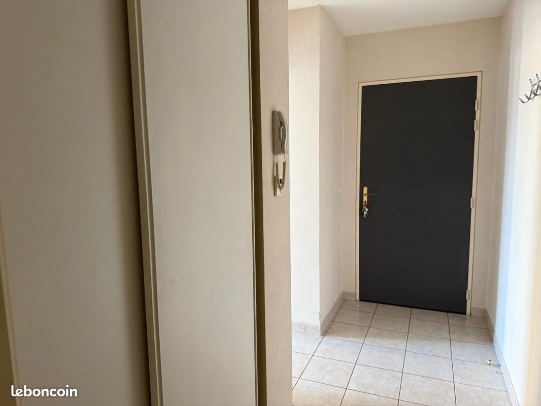 Appartement a louer brive-la-gaillarde - 1 pièce(s) - 31 m2 - Surfyn