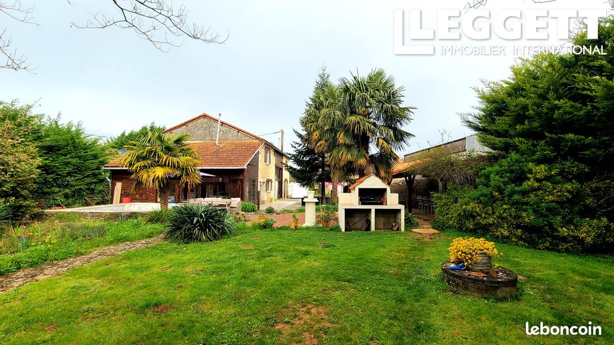 Maison 6 pièces 178 m² - Nanteuil-en-Vallée 16700 (image principale 9)