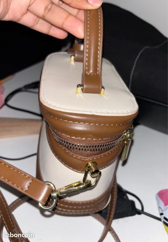 Sac a bandoulière (image 1)