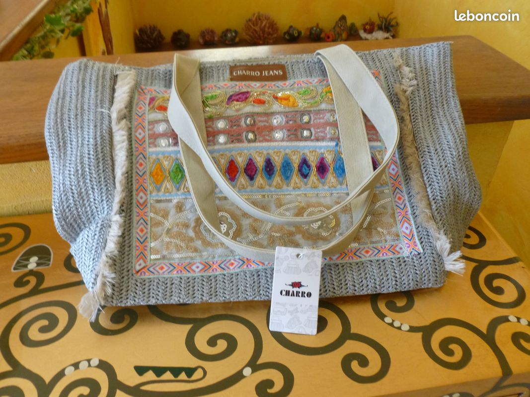 Très joli et original sac gris (image 2)
