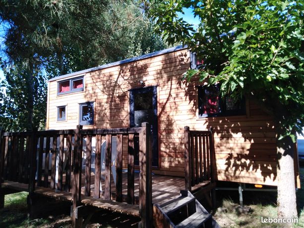 Tiny house