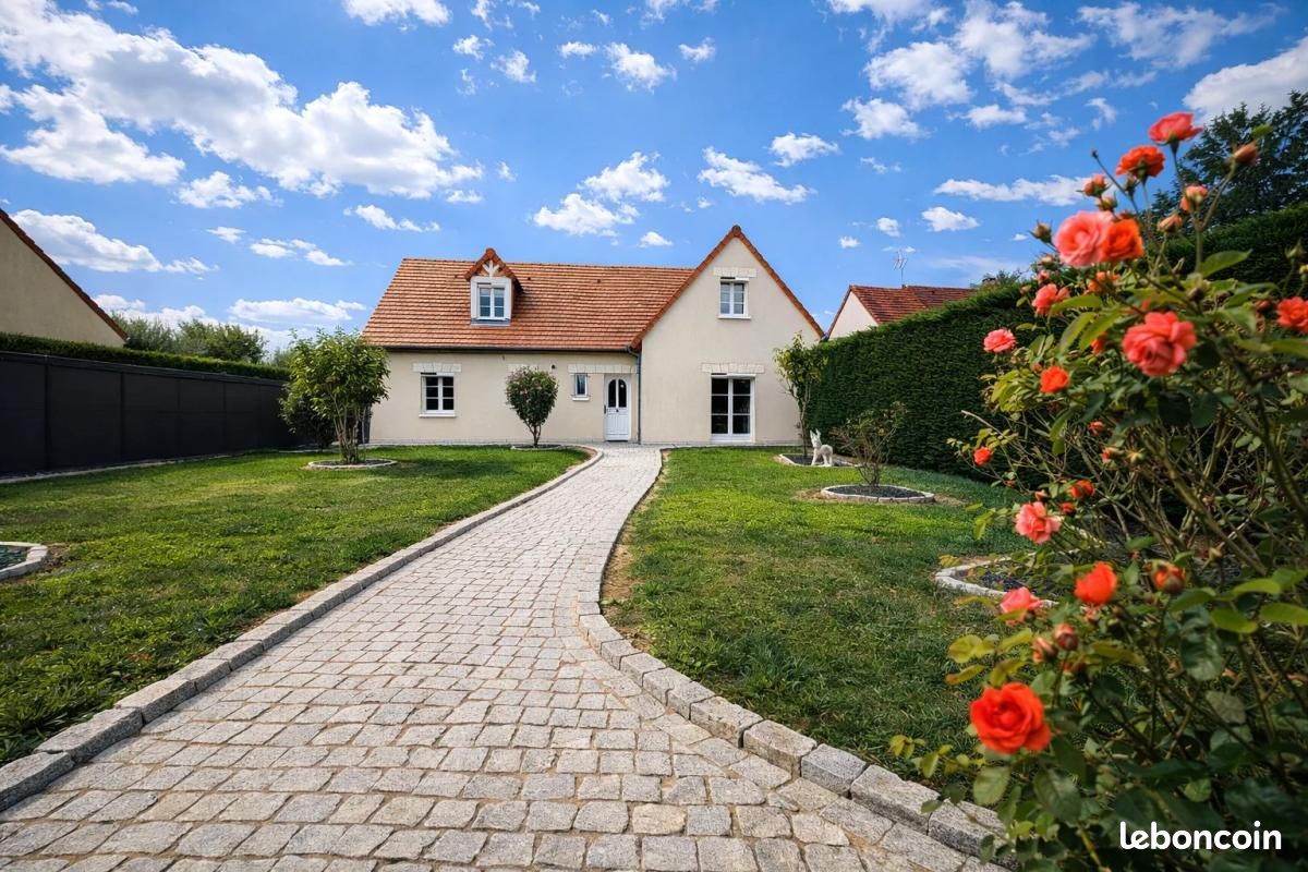 Maison 170 m² · à Ballan-Miré · 170 m² · 449 000 €