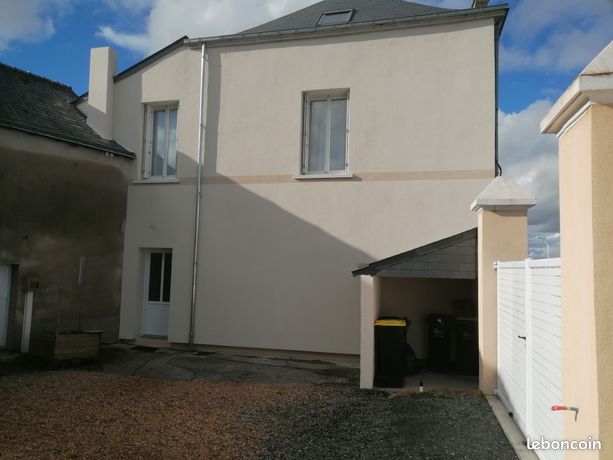 Location appartement 1er étage dans maison