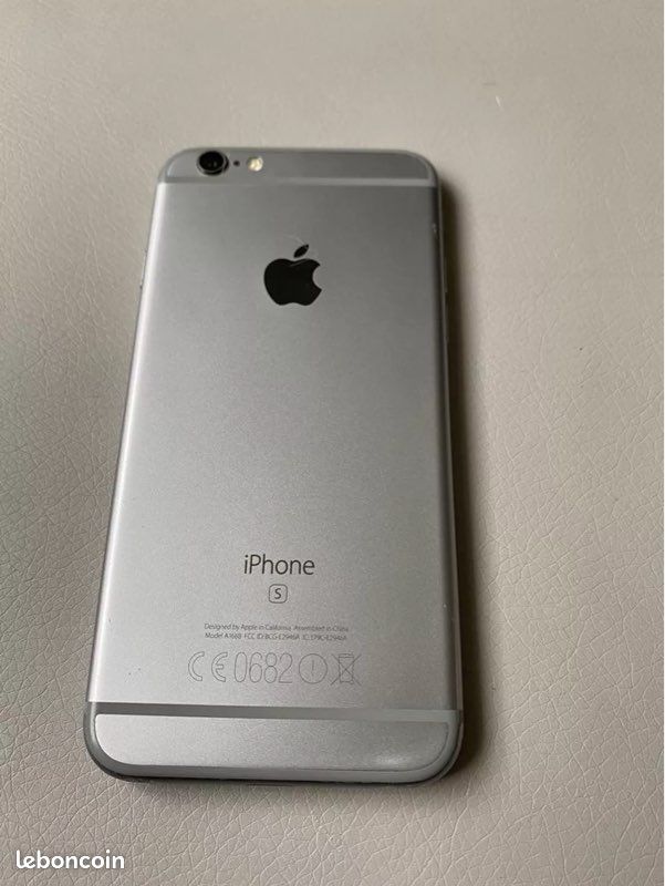 IPhone 6s a vendre avec garanti et accessoires neufs fourni (image 2)