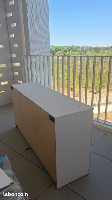 À donner Meuble IKEA Malm noir recouvert plâtre (image 2)