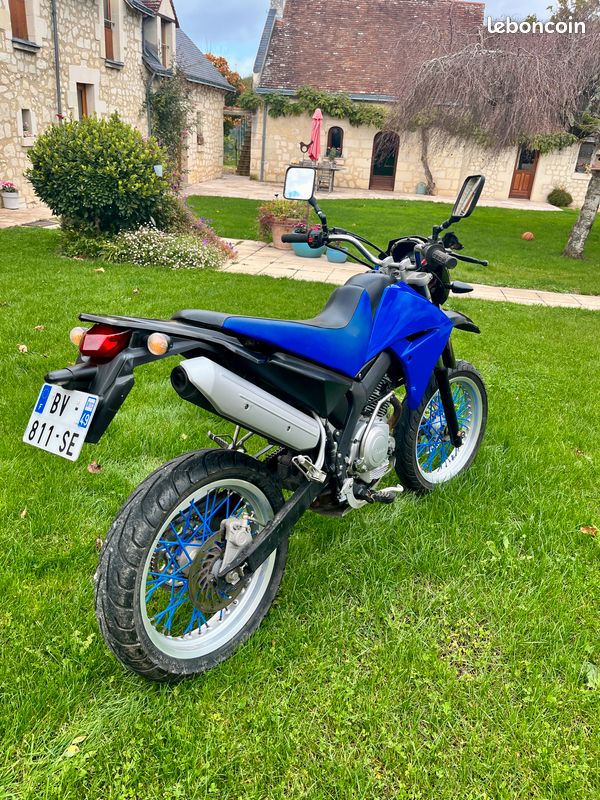 Yamaha 125 XT - Motos