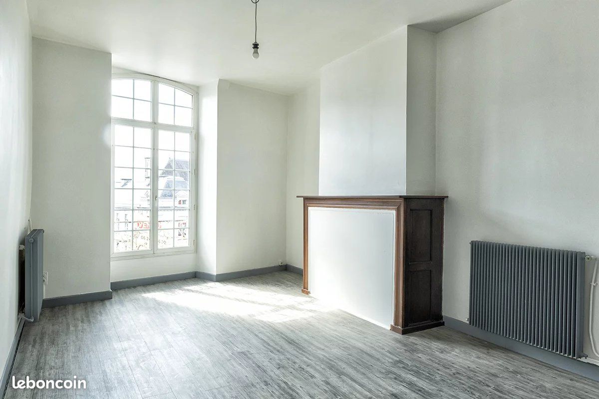 Appartement 3 pièces 86 m² - Oloron-Sainte-Marie 64400 (image principale 1)