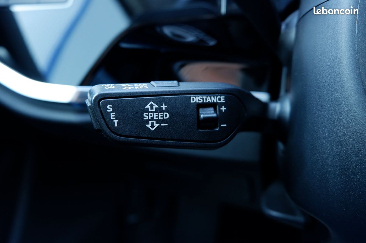 Audi Q3 35 Tdi 150 Business Line S-Tronic7 - Full LED Sièges Sport Attelage Caméras Périphériques 360° Régulateur Adaptatif (image 10)