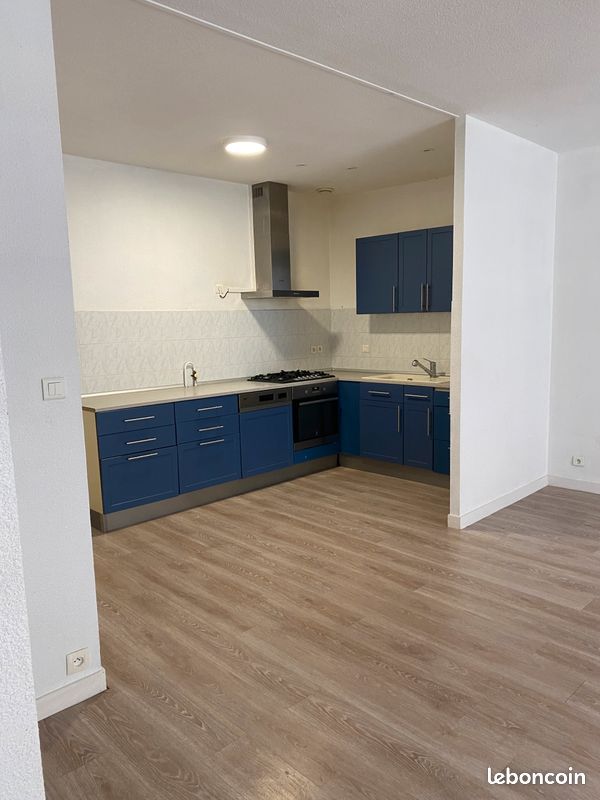 Appartement 3 pièces 98 m² · à Vichy · 98 m² · 804 €/mois