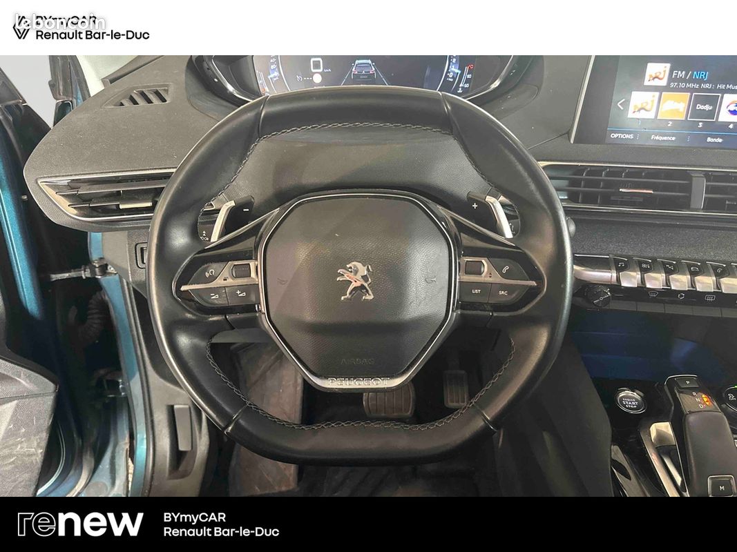 PEUGEOT 5008 PureTech 130ch S&S EAT8 Allure (image 10)