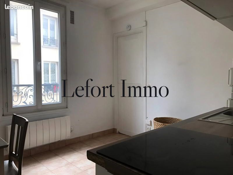 Appartement 2 pièces 27 m² · à Nanterre · 27 m² · 935 €