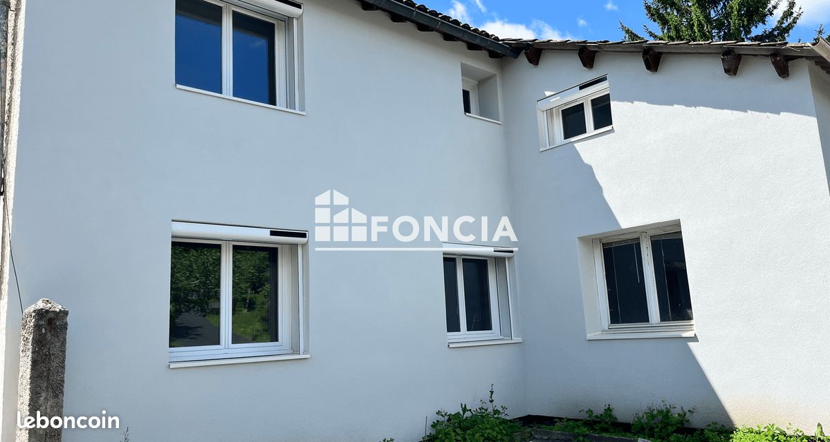 Maison 4 pièces 83 m² · à Montanay · 83 m² · 990 €