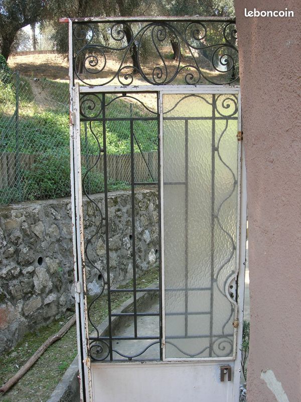 Portail fer forgé (image 2)