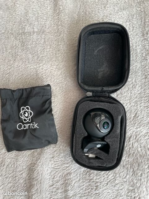 NEUF : Pack camera pour smartphone Qantic Astro 360 et Casque VR Cosmo (image 1)