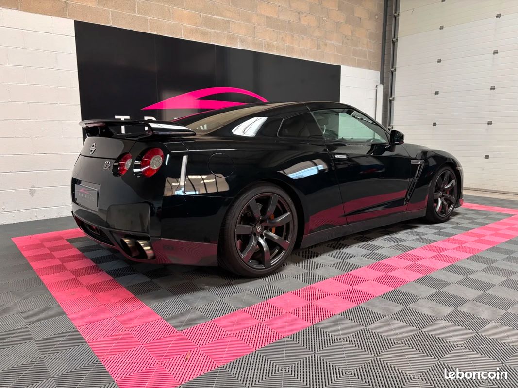 Nissan GT-R GT-R 3.8 V6 485 (image 9)
