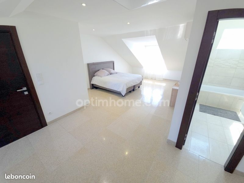 Maison 7 pièces 276 m² (image 15)