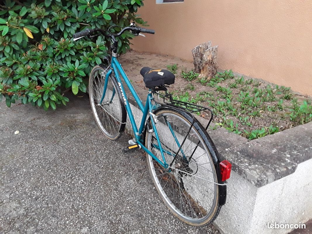 Vente vélo loisirs femme (image 3)