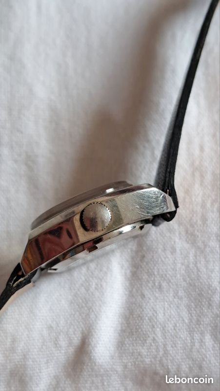 Montre Automatique Alihor – Fabrication Suisse 25 Rubis – Modèle Homme – Occasion Fonctionnelle