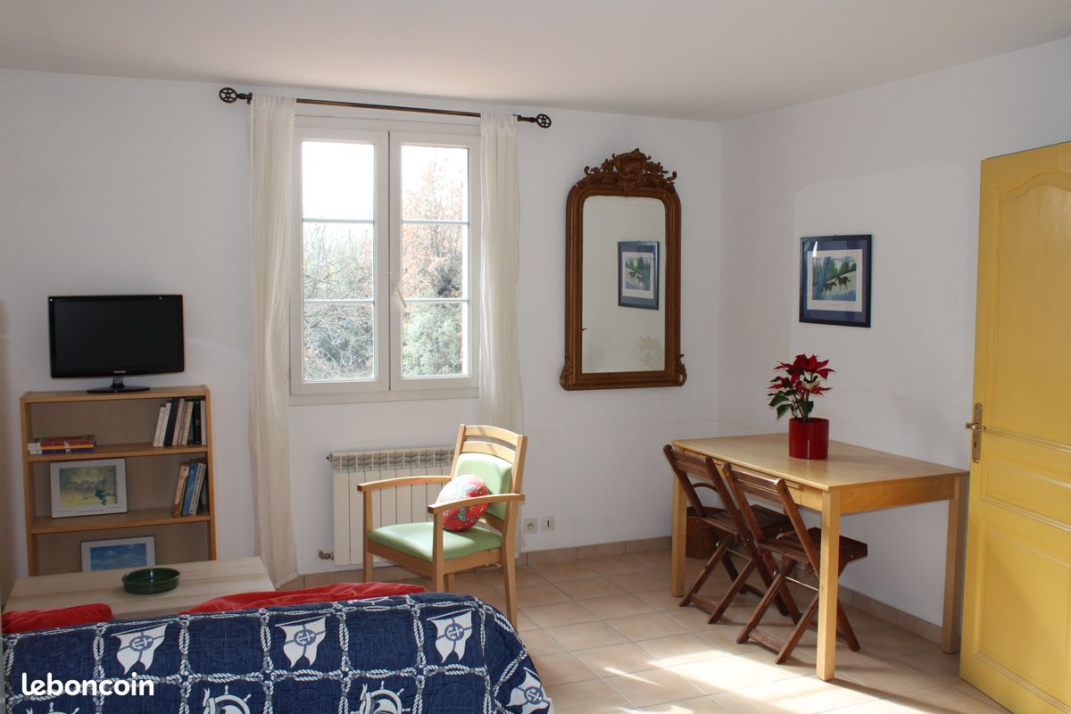 Appartement 3 pièces 55 m² · à Camps-la-Source · 55 m² · 890 €