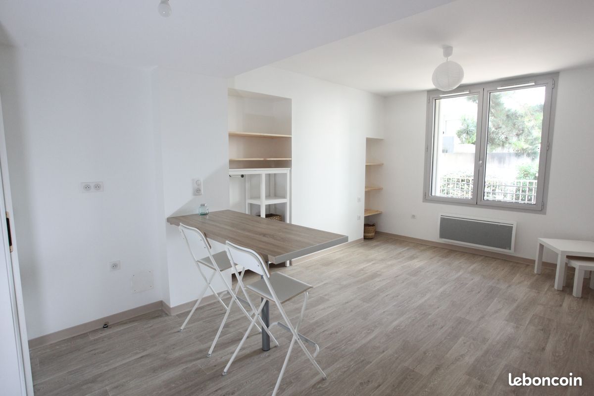 Appartement 1 pièce 29 m² · à Royan · 29 m² · 540 €/mois