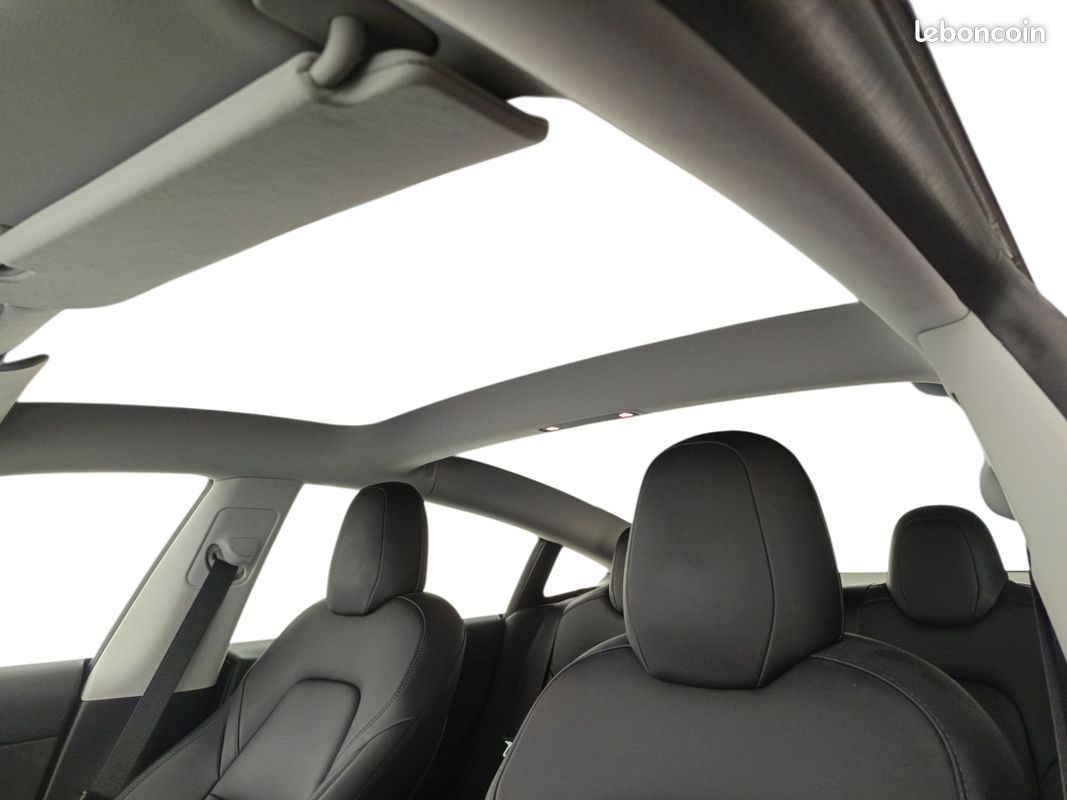 Tesla Model 3 2021 RWD - Véhicule d'occasion certifié (image 8)