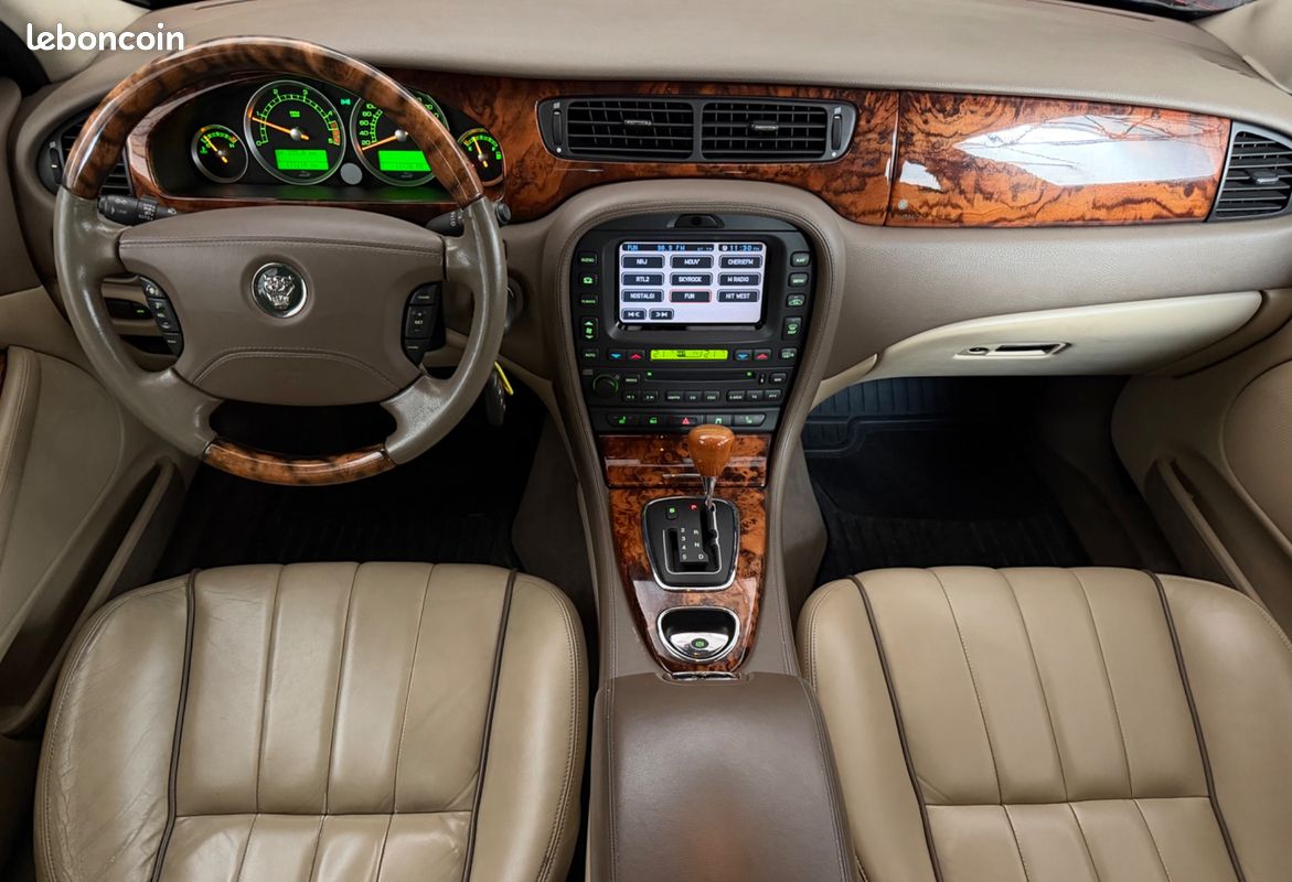 JAGUAR S-TYPE 2.7 D 205 LUXURY BVa (image 6)