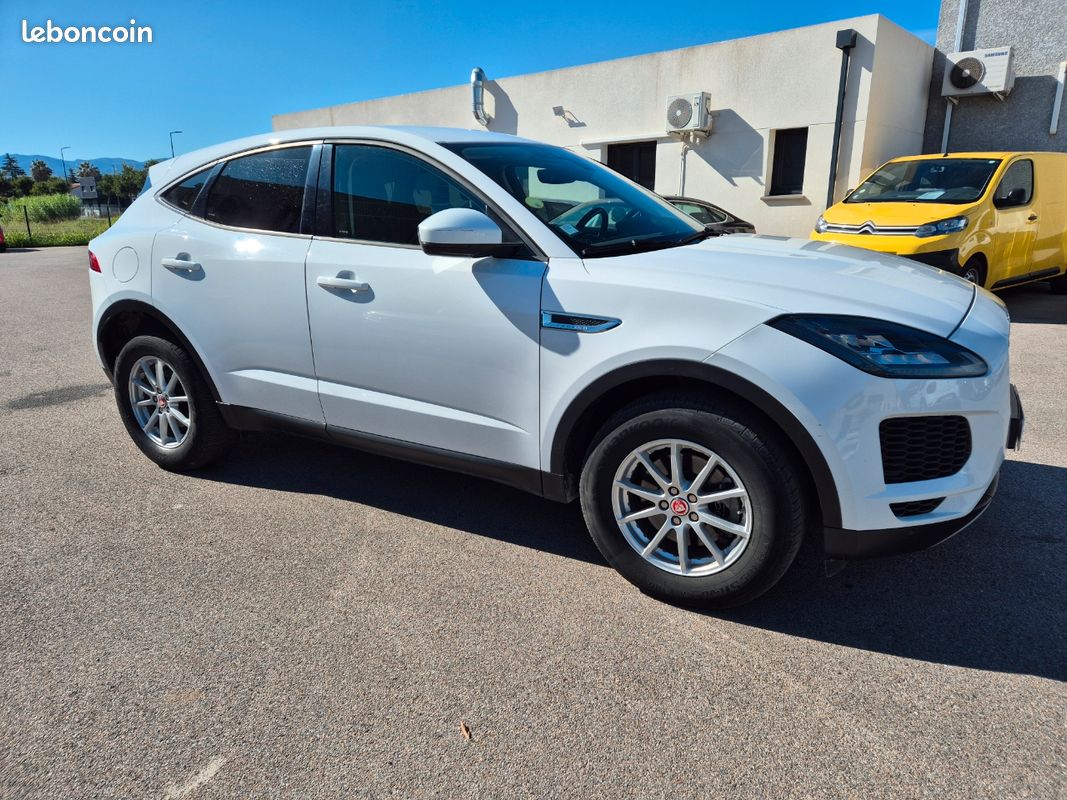 Jaguar e-pace 2.0 d 150 dynamic s (image 2)