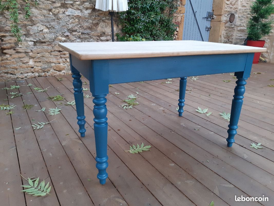 Table en chêne relookée (image 1)
