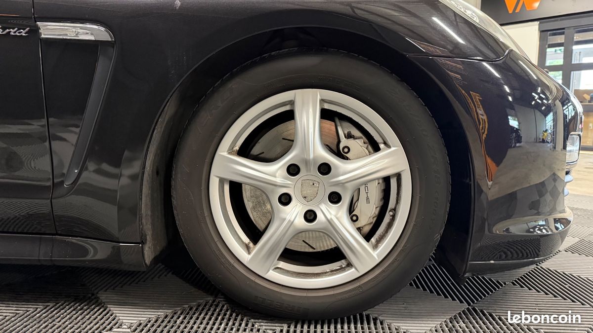 PORSCHE PANAMERA S HYBRID BVA / PACK CHRONO / TOIT OUVRANt (image 30)