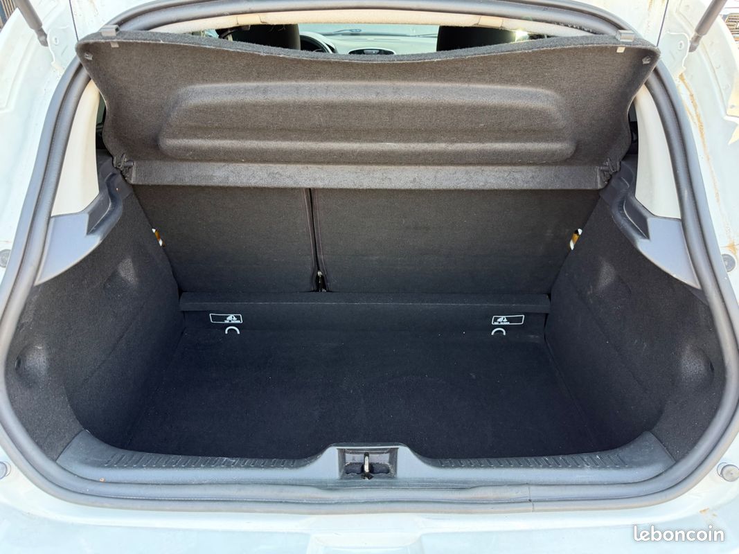 RENAULT CLIO 1.2 75 LIMITED COURROIE OK/ ENTRETIEN Ok (image 19)