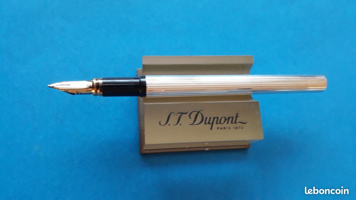 Stylo Plume S.T Dupont - Plaqué Argent, Plume Or 18K - Occasion Très Bon État