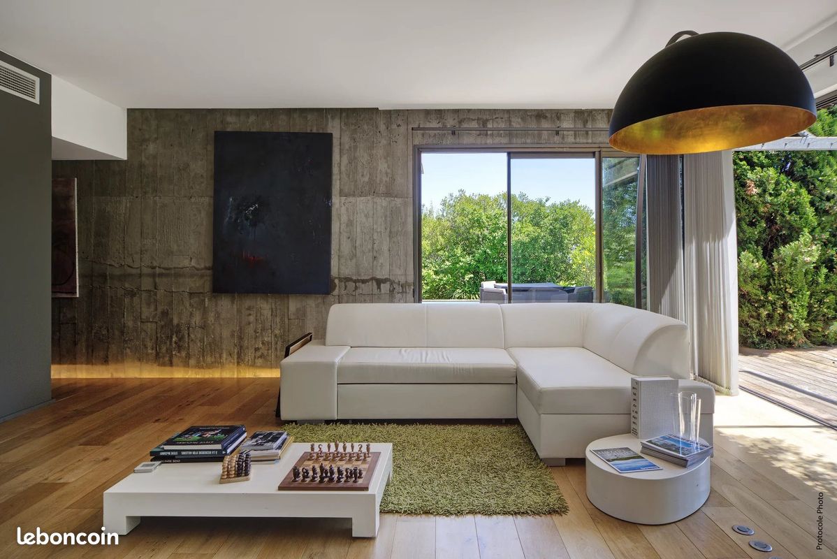 Villa 6 pièces 215 m² (image 2)