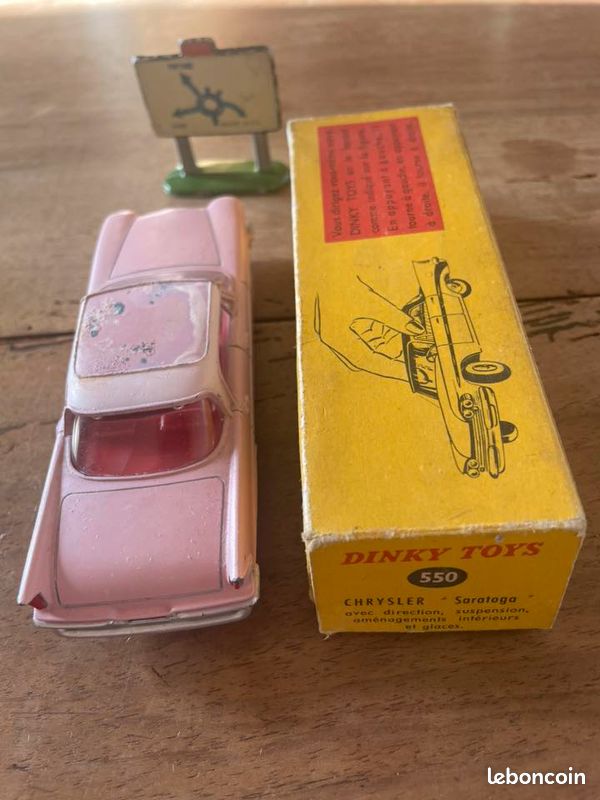 Dinky Toys Chrysler Saratoga À VENDRE! - FR