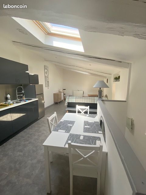 Appartement 2 pièces 60 m² · à Mèze · 60 m² · 750 €/mois