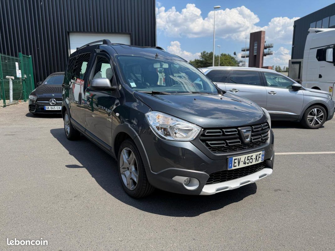 Dacia dokker tce 115 stepway 2018 (image 2)