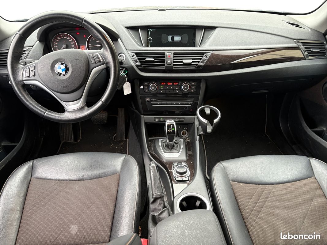 BMW X1 (E84) SDRIVE18D 143CH EXECUTIVE - Radar AR / Sièges chauffants (image 2)