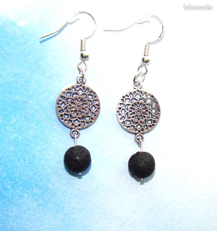 Boucles oreilles pastille filigrane boule lave noire cr argent neuves (image 1)