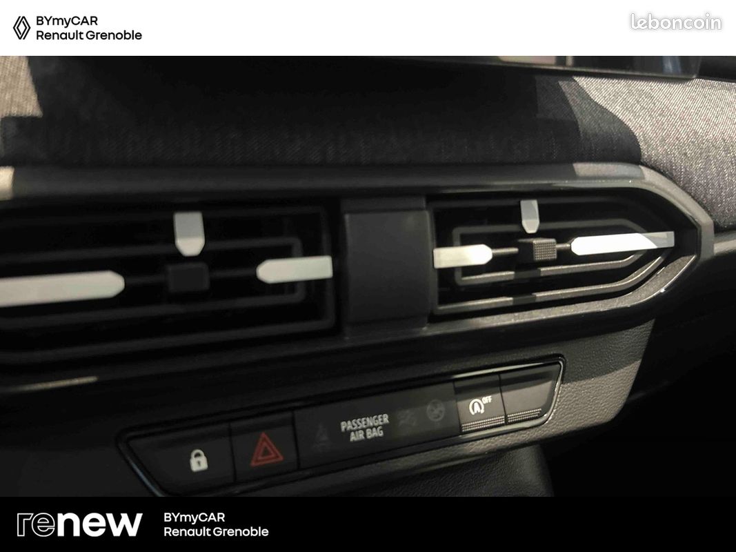 DACIA Sandero SCe 65 Expression (image 21)