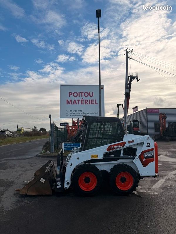 Bobcat S450 (image 1)
