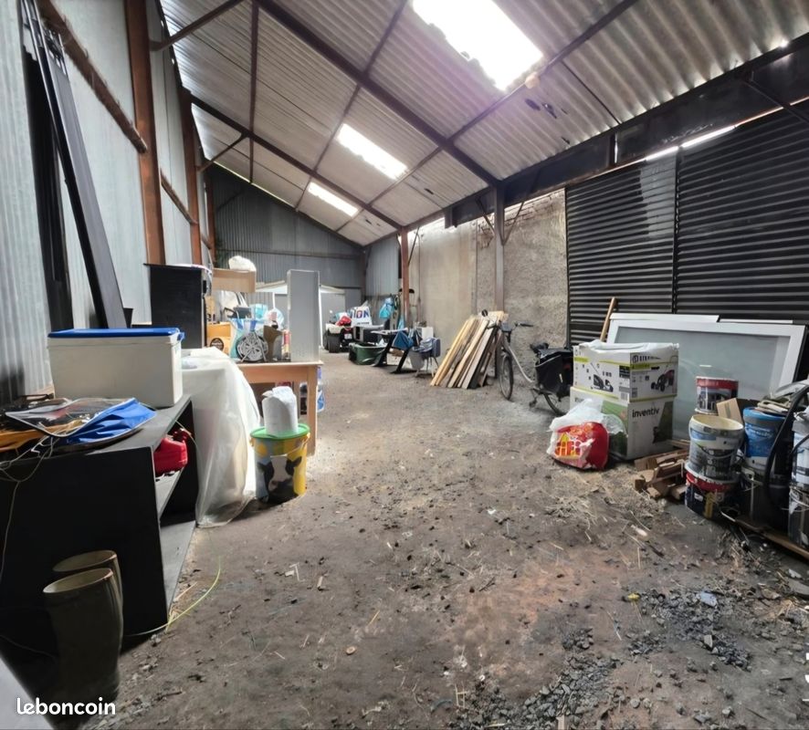 Maison 1 pièce 145 m² · à Sains-du-Nord · 145 m² · 20 000 €
