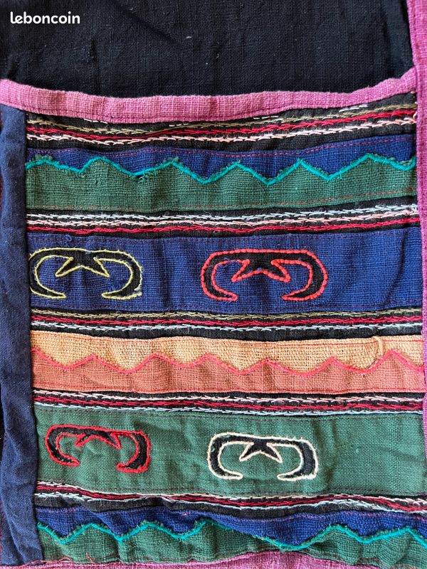 Veste Vintage Ethnique Hmong avec Broderie et Appliqué d’Asie du Sud-Est (image 6)