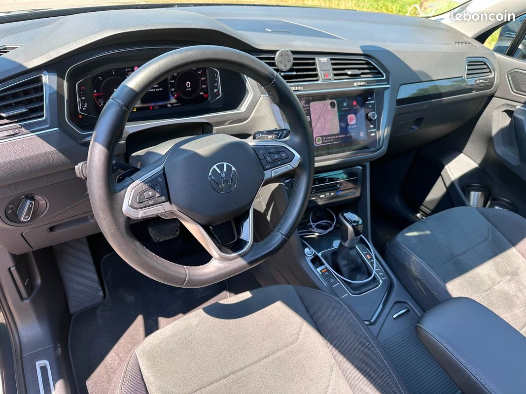 VOLKSWAGEN TIGUAN 2.0 TDI 150ch DSG7 Elegance/ GARANTIE 6 MOIS / DERNIER CT VIERGE (image 9)