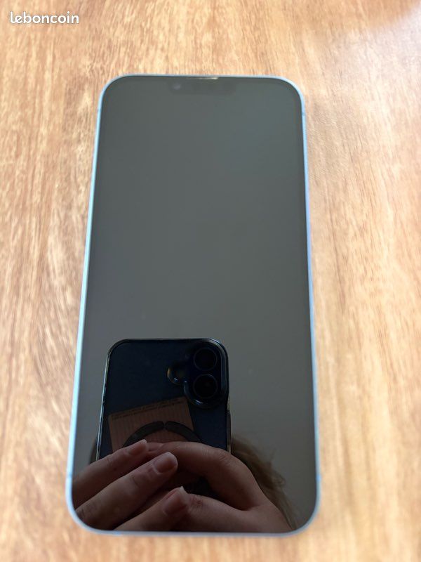 Vend iphone14 plus 128go esim seulement (image 1)