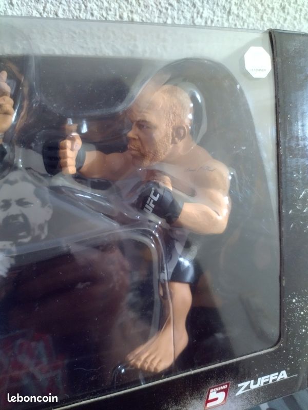 Figurine UFC - coffret arbitre et 2 combattants ⚡💥⚡ (image 5)