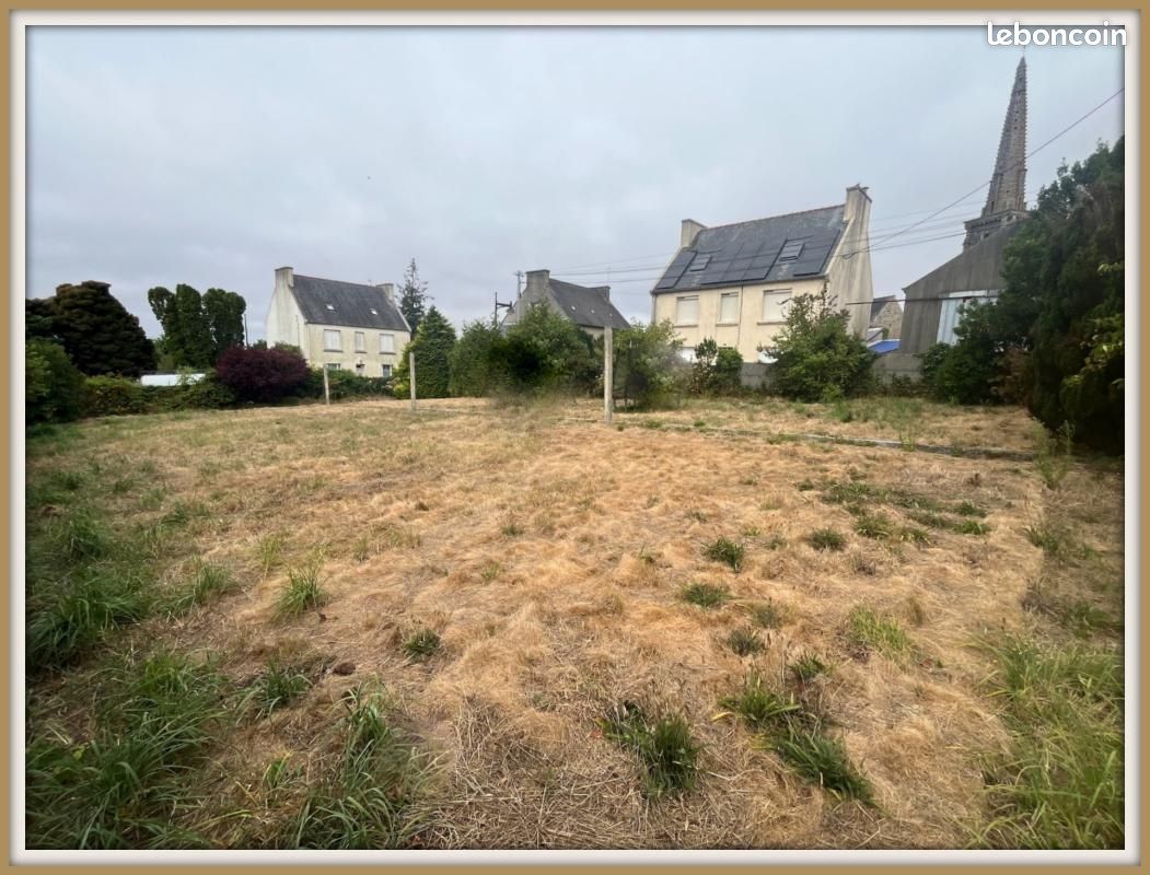 Terrain 744 m² Commana · 45 000 €